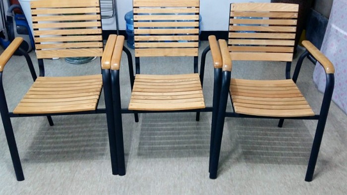 의자1(각2만원, 총 3개, 셋트탁자도 있음))