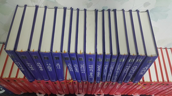 하우주석 양장본 전집(50권)판매합니다. - 4번째 사진. (기독정보넷 - 기독교 벼룩시장.) 